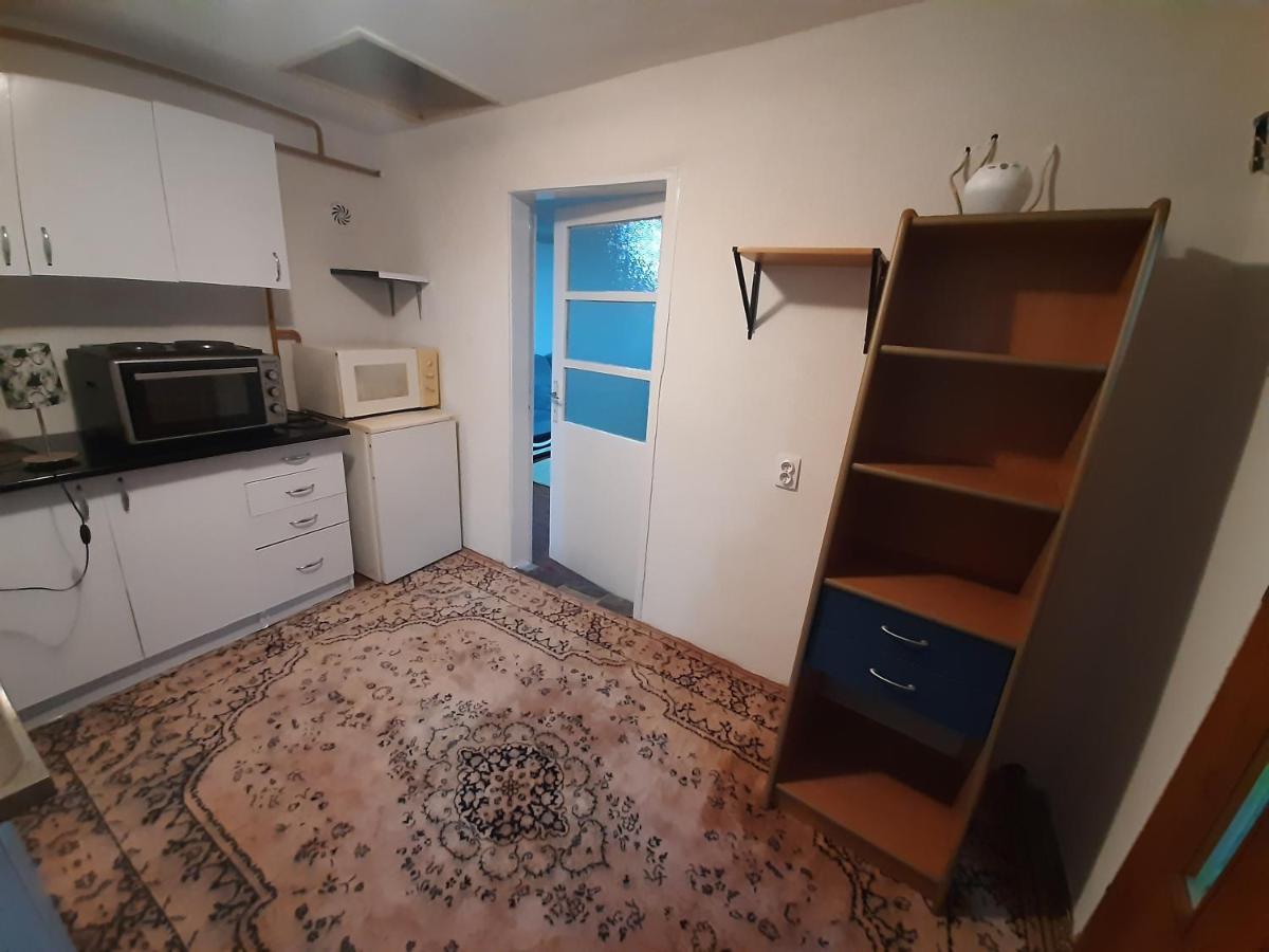 Sprat Kuce Apartment SJJ Exterior photo